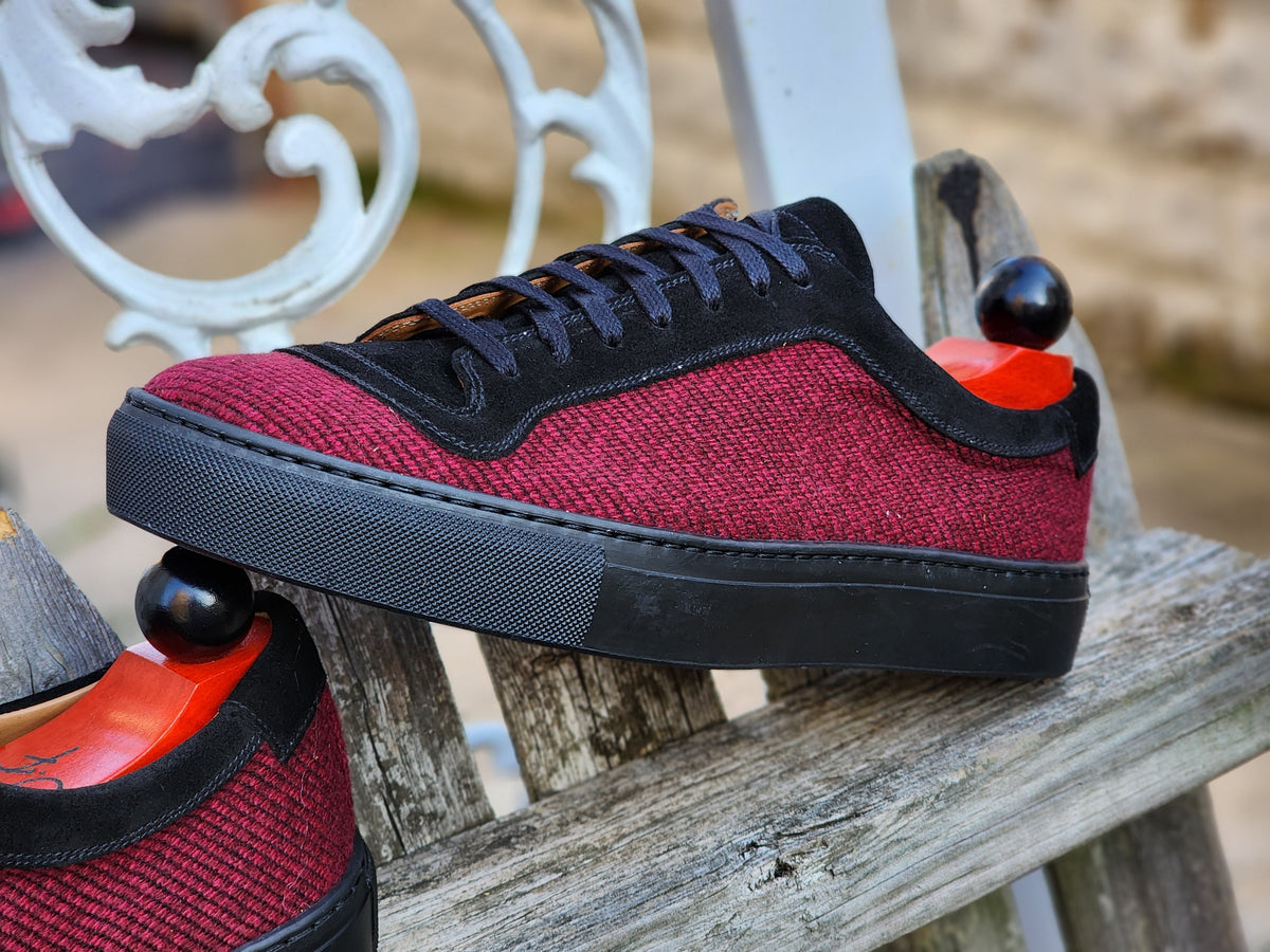 Woodinville - Red Poulsbo Tweed / Black Suede