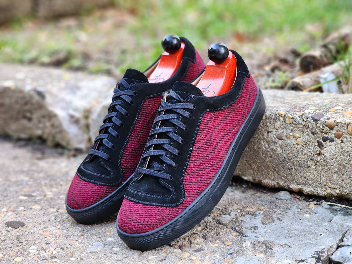 Woodinville - Red Poulsbo Tweed / Black Suede