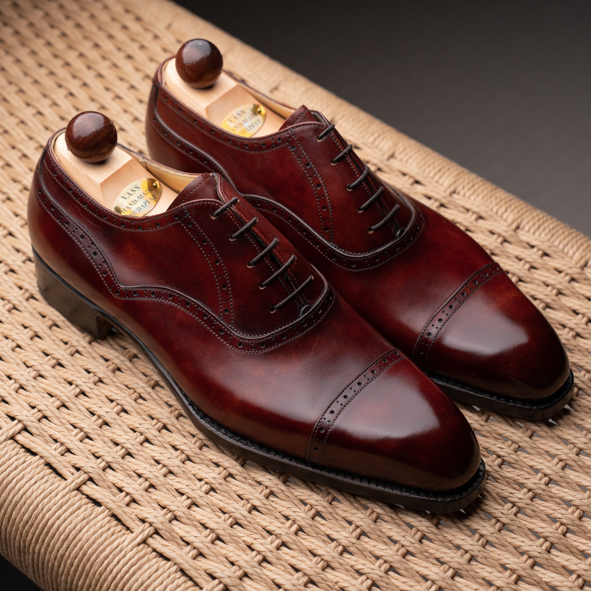 Alt English * F - Vass Shoes