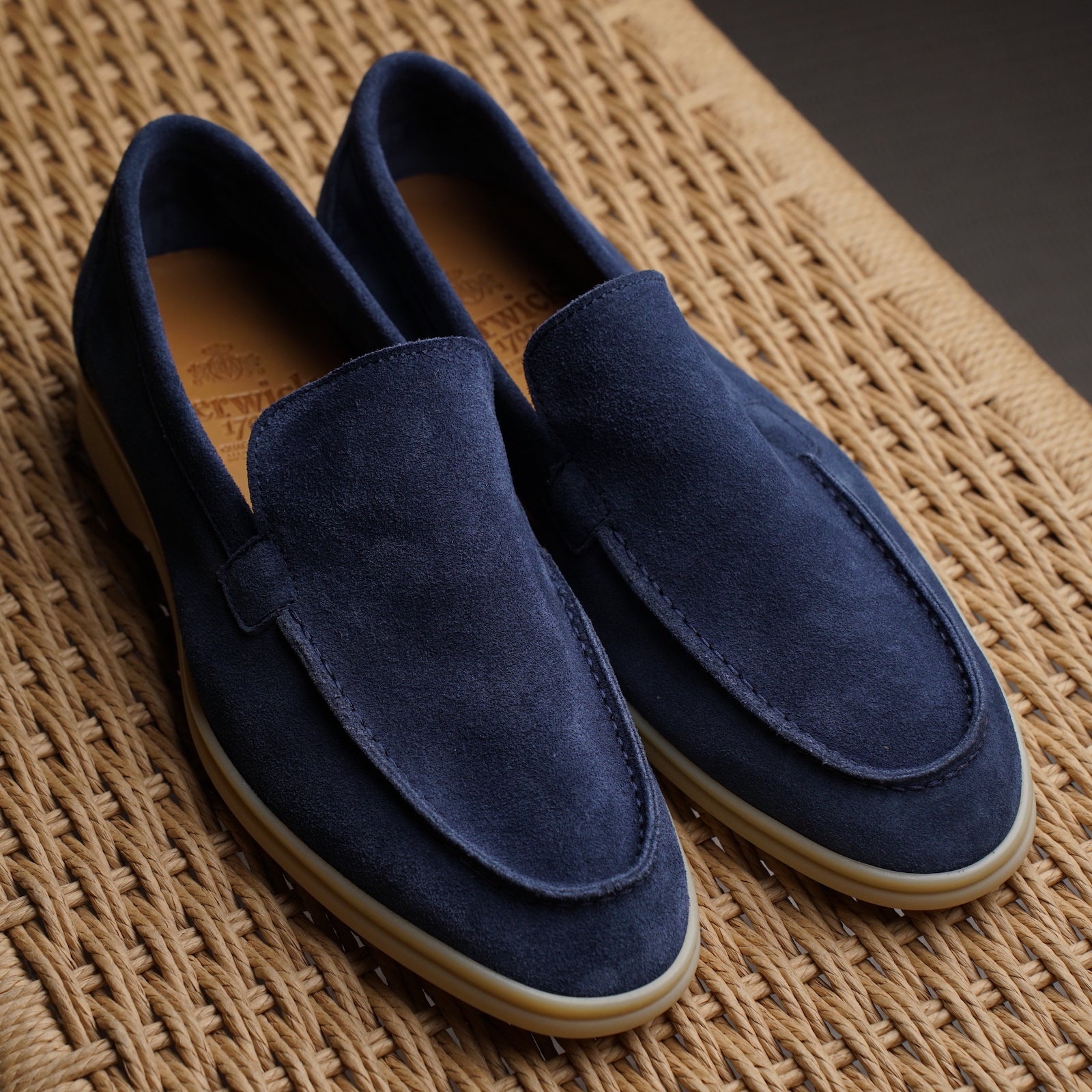靴 Berwick 3682 ROMLBK UK6 25cm Berwick Palma Flex - Blue Suede – Marketplace by The Shoe Snob