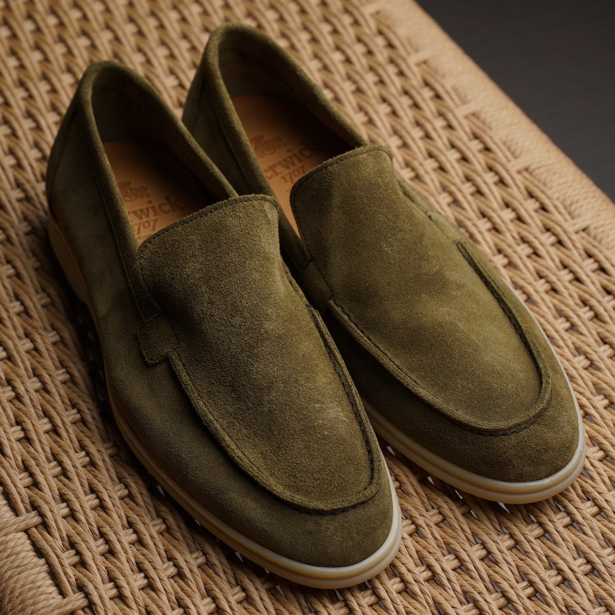 Berwick Palma Flex Venetian Mens Pistachio Green Suede Loafer Live View 