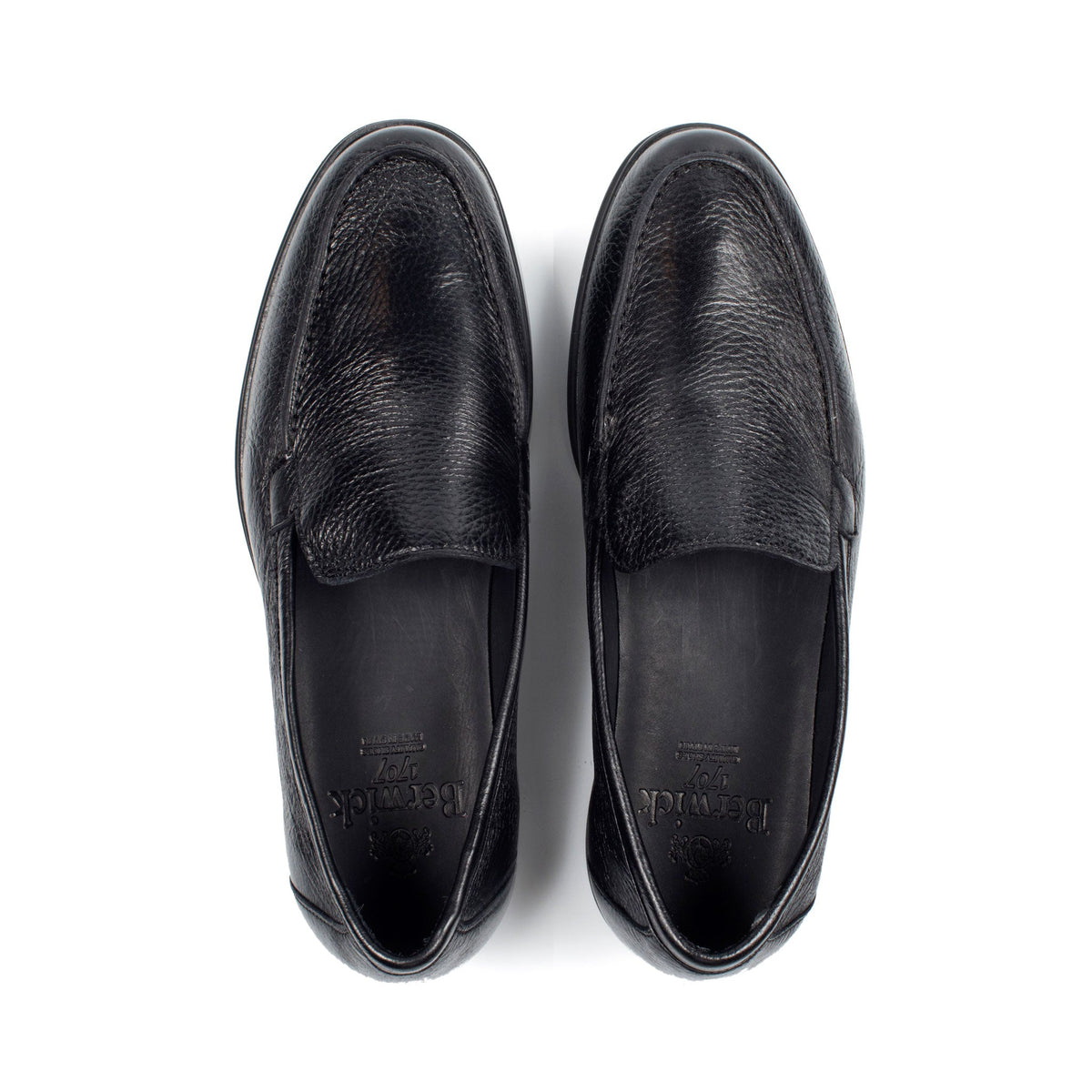 Venetian Loafer - Black Deer w/ Black Sole