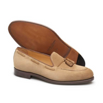 Load image into Gallery viewer, Style 4210 - Pele Vivos Camurca Suede
