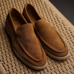 Load image into Gallery viewer, Palma Flex - Caramel Suede
